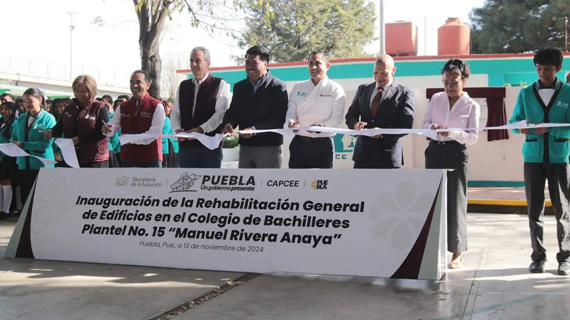 El gobierno estatal ha intervenido 15 de los 37 planteles que integran la red del Colegio de Bachilleres del Estado de Puebla (COBAEP)